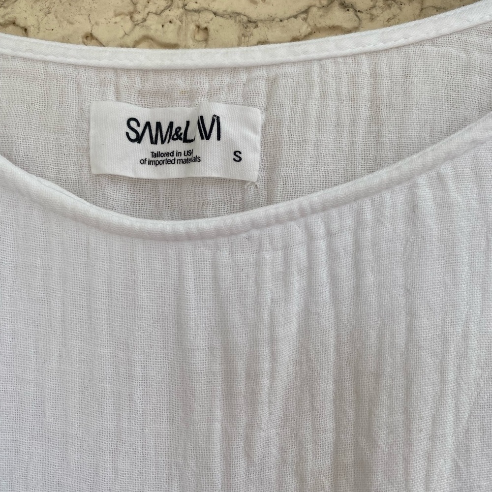 Women's White Ruffled Top - Picture 4 of 5